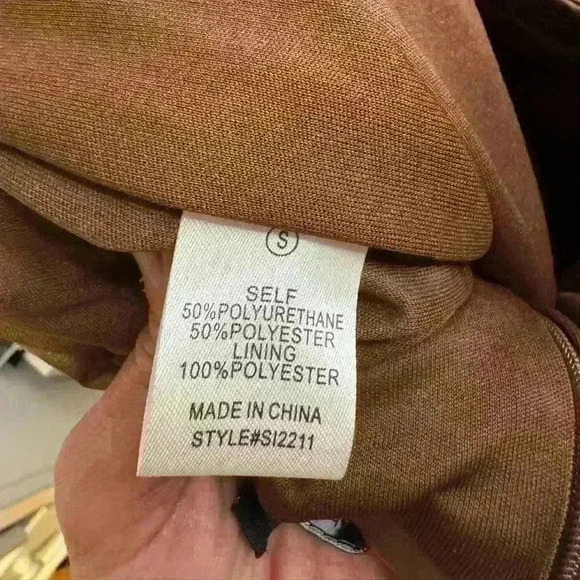 Fashion Nova Flame in your Heart Skirt Chocolate Size S Pleather Slit - Picture 10 of 11